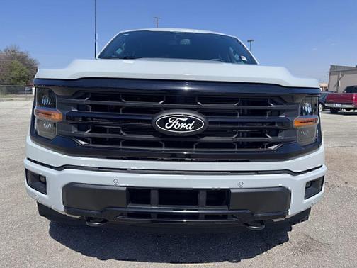 AVALANCHE 2026 Ford F-150 XLT