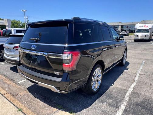 SHADOW BLACK 2018 Ford Expedition Limited