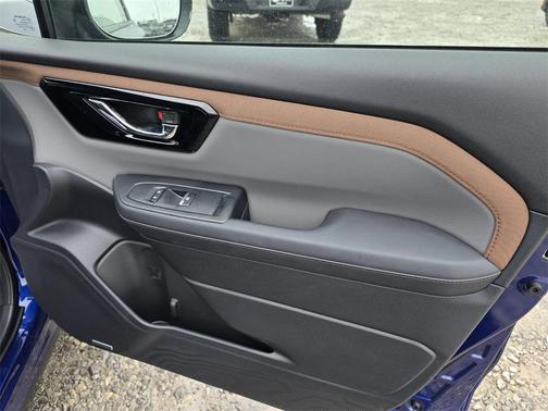 2025 Subaru Forester Hybrid Sport