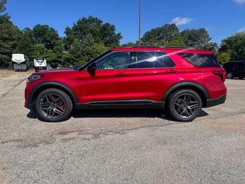 RAPID RED MET TINTED CC 2026 Ford Explorer ST