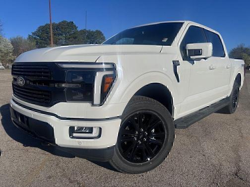 STAR WHITE METALLIC TRICOAT 2026 Ford F-150 Platinum