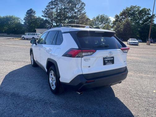 Super White 2019 Toyota RAV4 XLE
