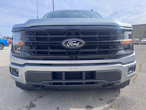 ICONIC SILVER METALLIC 2026 Ford F-150 XLT