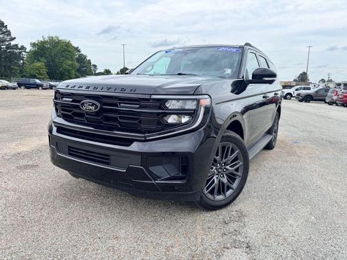 AGATE BLACK METALLIC 2026 Ford Expedition Platinum