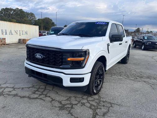 Oxford White 2025 Ford F-150 STX