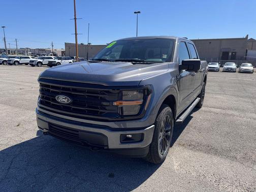 CARBONIZED GRAY METALLIC 2026 Ford F-150 XLT