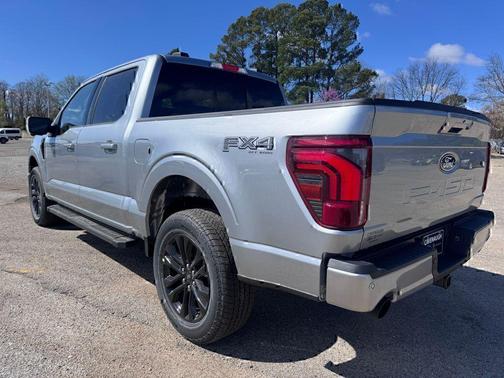 ICONIC SILVER METALLIC 2026 Ford F-150 Lariat