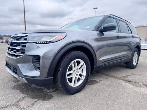 2026 Ford Explorer Active w/200A Pkg