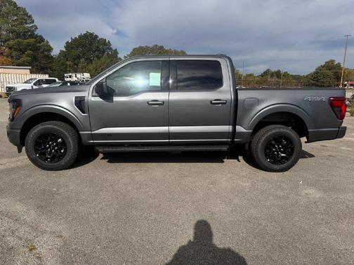 Carbonized Gray Metallic 2026 Ford F-150 XLT