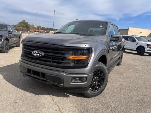 Carbonized Gray Metallic 2026 Ford F-150 XLT
