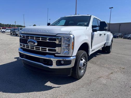 OXFORD WHITE 2026 Ford F-350 XLT