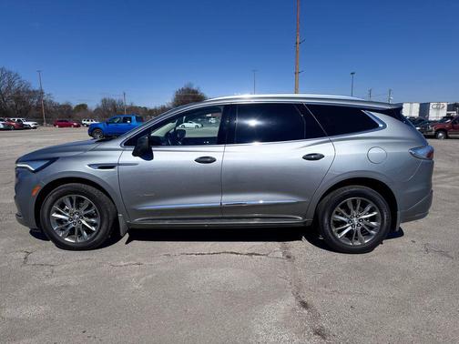 2023 Buick Enclave Avenir FWD