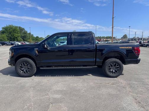Agate Black Metallic 2026 Ford F-150 Tremor