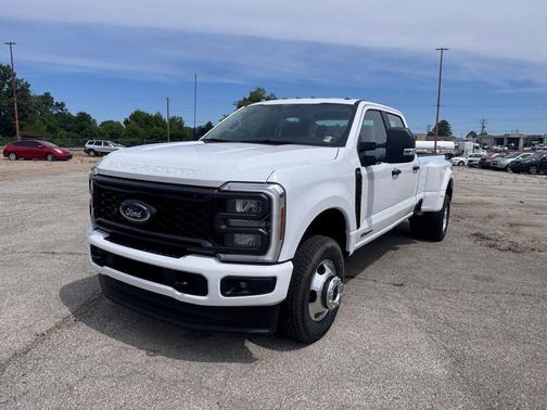 OXFORD WHITE 2026 Ford F-350 XL