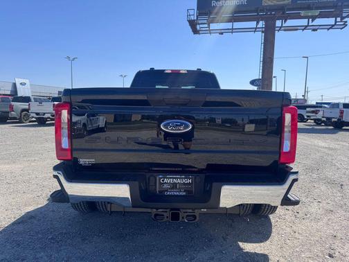 AGATE BLACK 2026 Ford F-350 XLT