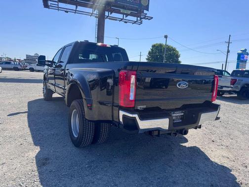 AGATE BLACK 2026 Ford F-350 XLT