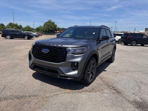 CARBONIZED GRAY METALLIC 2026 Ford Explorer ST-Line