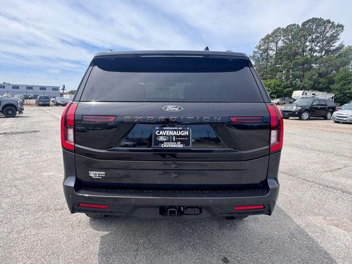 DARK MATTER GRAY METALLIC 2026 Ford Expedition Tremor