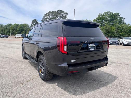 DARK MATTER GRAY METALLIC 2026 Ford Expedition Tremor