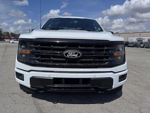 OXFORD WHITE 2026 Ford F-150 XLT