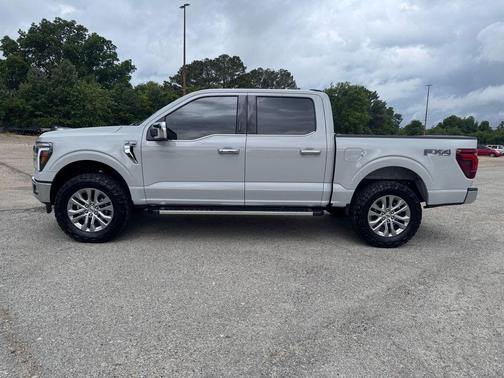 AVALANCHE 2024 Ford F-150 Lariat