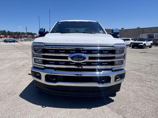 OXFORD WHITE 2026 Ford F-350 Lariat