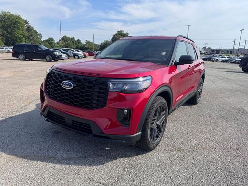 RAPID RED MET TINTED CC 2026 Ford Explorer ST-Line