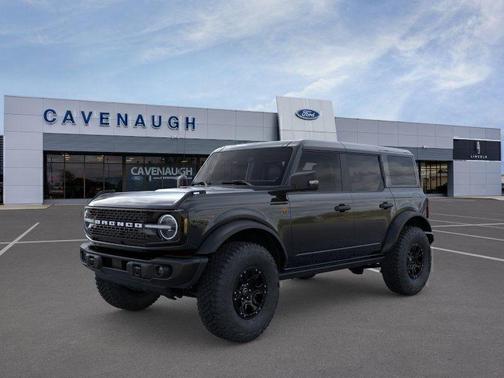 Shadow Black 2025 Ford Bronco Badlands SUV