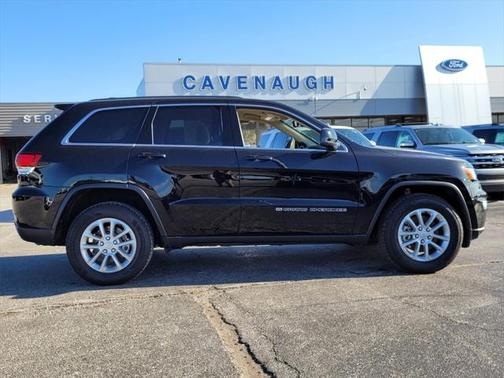 2022 Jeep Grand Cherokee Laredo