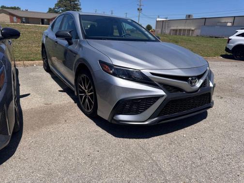Celestial Silver Metallic 2024 Toyota Camry SE