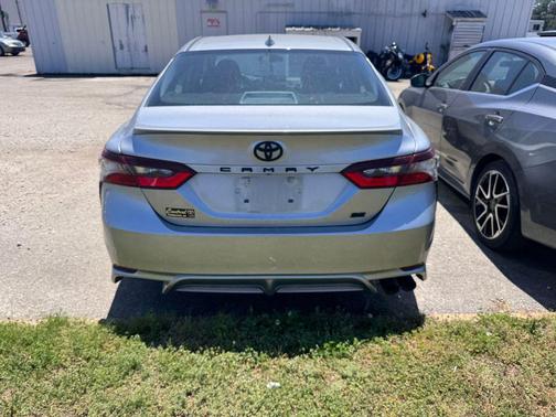 Celestial Silver Metallic 2024 Toyota Camry SE
