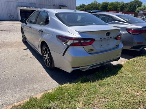 Celestial Silver Metallic 2024 Toyota Camry SE