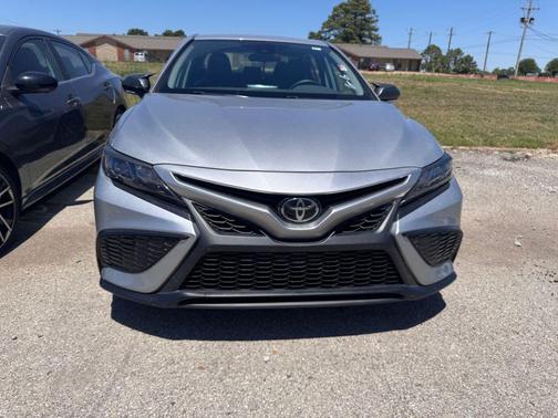 Celestial Silver Metallic 2024 Toyota Camry SE