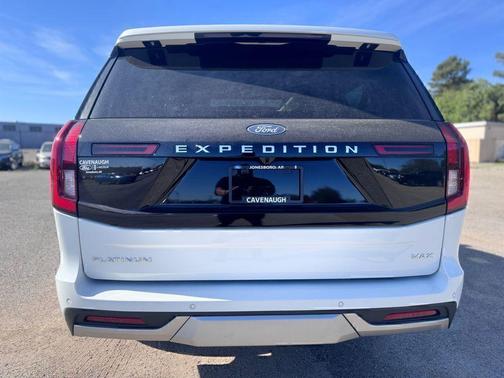 STAR WHITE MET TRI-COAT 2026 Ford Expedition Max Platinum