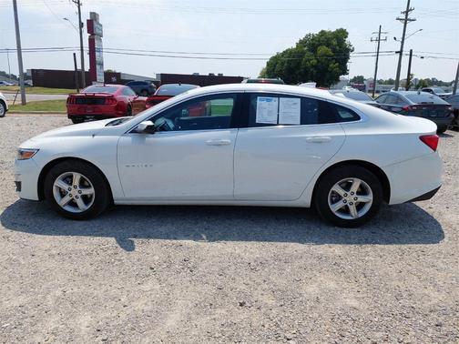 2024 Chevrolet Malibu LT