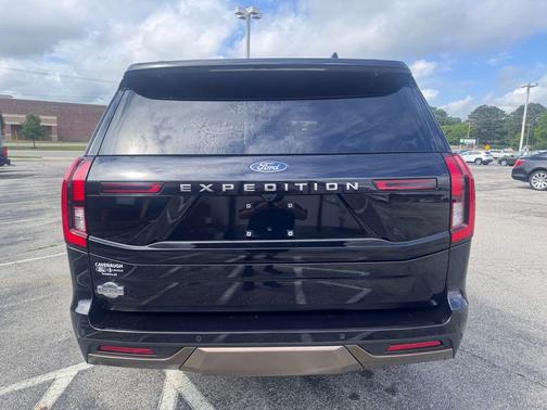 AGATE BLACK METALLIC 2025 Ford Expedition King Ranch