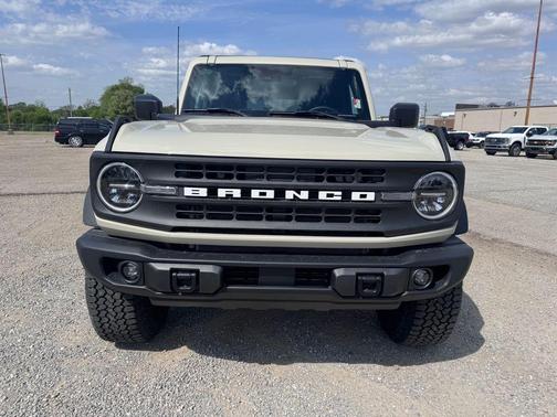 Desert Sand 2026 Ford Bronco Big Bend