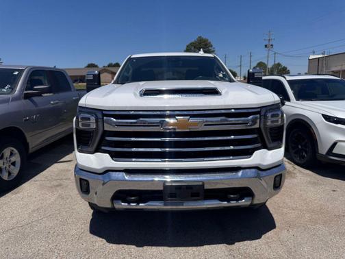 Summit White 2024 Chevrolet Silverado 2500 LTZ