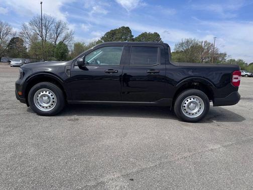 SHADOW BLACK 2026 Ford Maverick XL