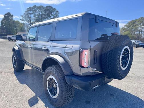 MARSH GRAY 2026 Ford Bronco Badlands