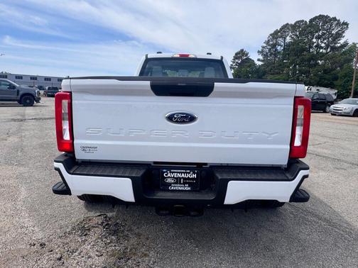 OXFORD WHITE 2026 Ford F-350 XL