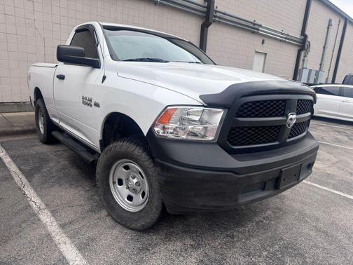 Bright White Clearcoat 2017 RAM 1500 Tradesman