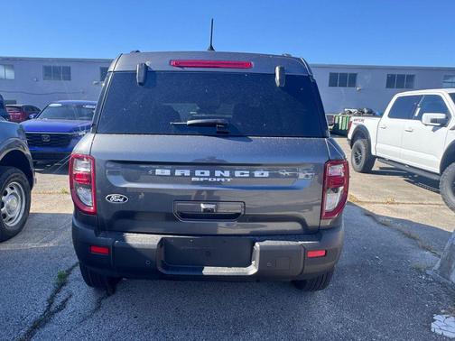 CARBONIZED GRAY METALLIC 2026 Ford Bronco Sport Big Bend