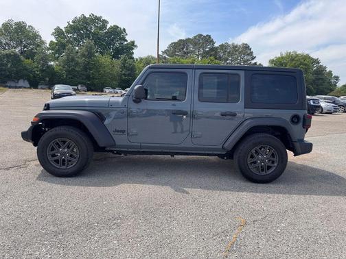 Anvil Clear Coat 2024 Jeep Wrangler Sport S