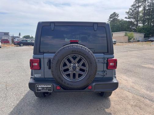 Anvil Clear Coat 2024 Jeep Wrangler Sport S