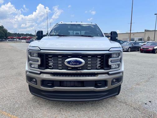 Oxford White 2026 Ford F-450 King Ranch