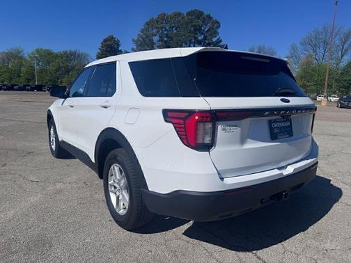 Oxford White 2026 Ford Explorer Active