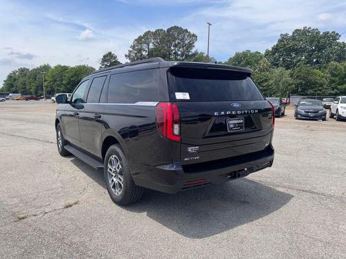 AGATE BLACK METALLIC 2026 Ford Expedition Max Active 4x2
