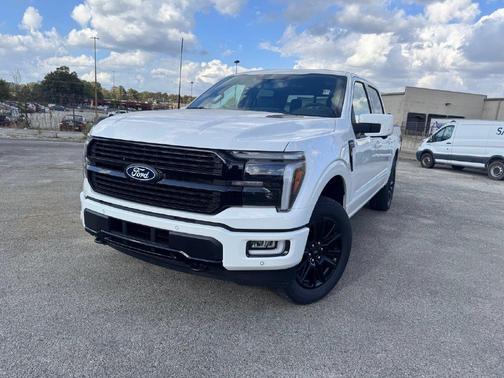 Star White Metallic Tri-Coat 2026 Ford F-150 Platinum