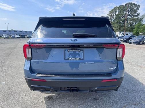 Vapor Blue Metallic 2026 Ford Explorer ST-Line